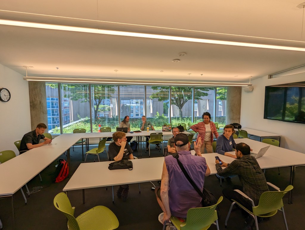 VanLUG meetup at Vancouver Public Library